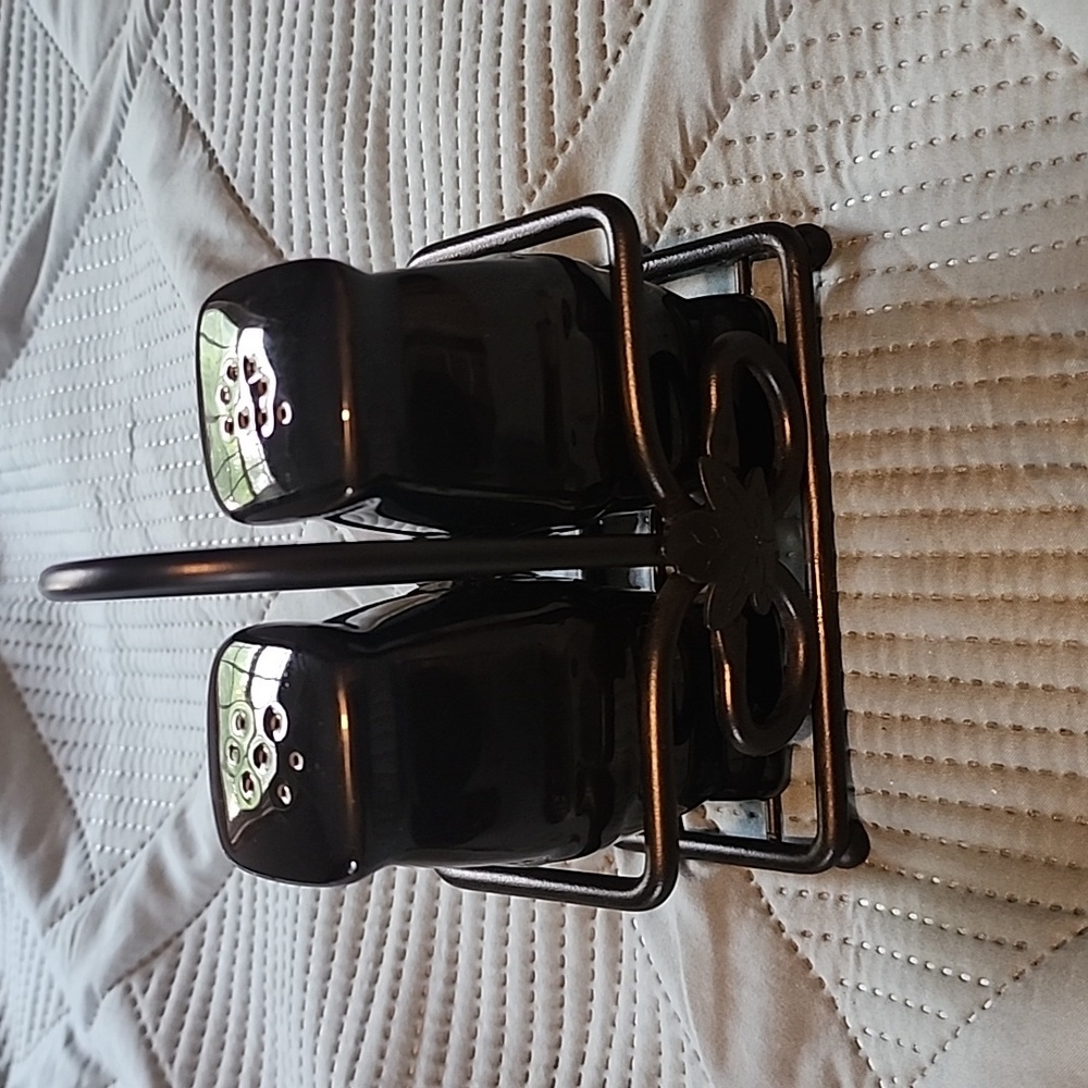 Longaberger salt and pepper shakers with stand